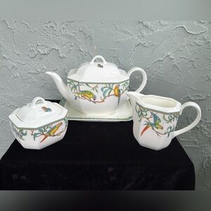 HEINRICH W-Germany Bone China Amazona Tea Set (4 Pieces)